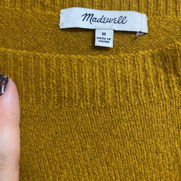 Madewell - Tier-Sleeve Pullover Sweater in Coziest Yarn - Picture 6 of 11